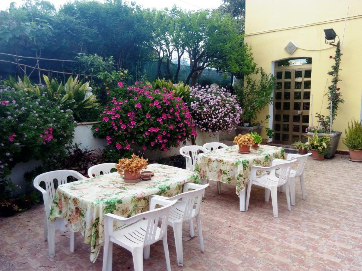 Hotel Eliseo Giardini-Naxos Exterior foto